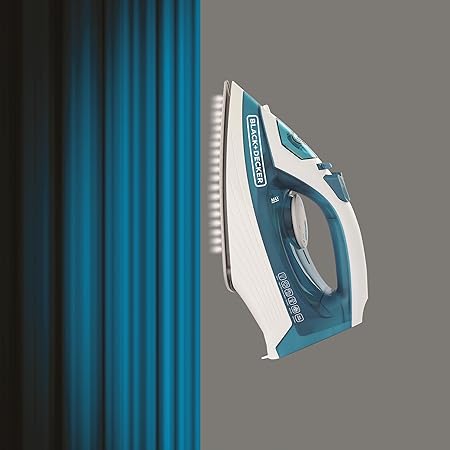 مكواة بخار X1575-B5 مع قاعدة مكواة غير لاصقة، 1600 وات من بلاك اند ديكر